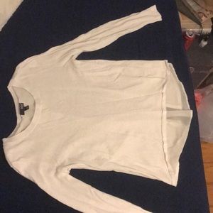 Light weight sweater